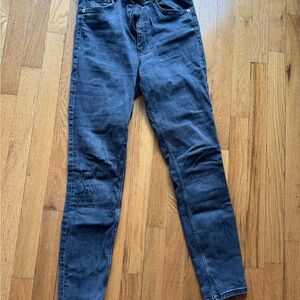 Zara Hi-Rise Sculpt Jeans 29 (US 8) – Black (Anthracite Grey Style Code)